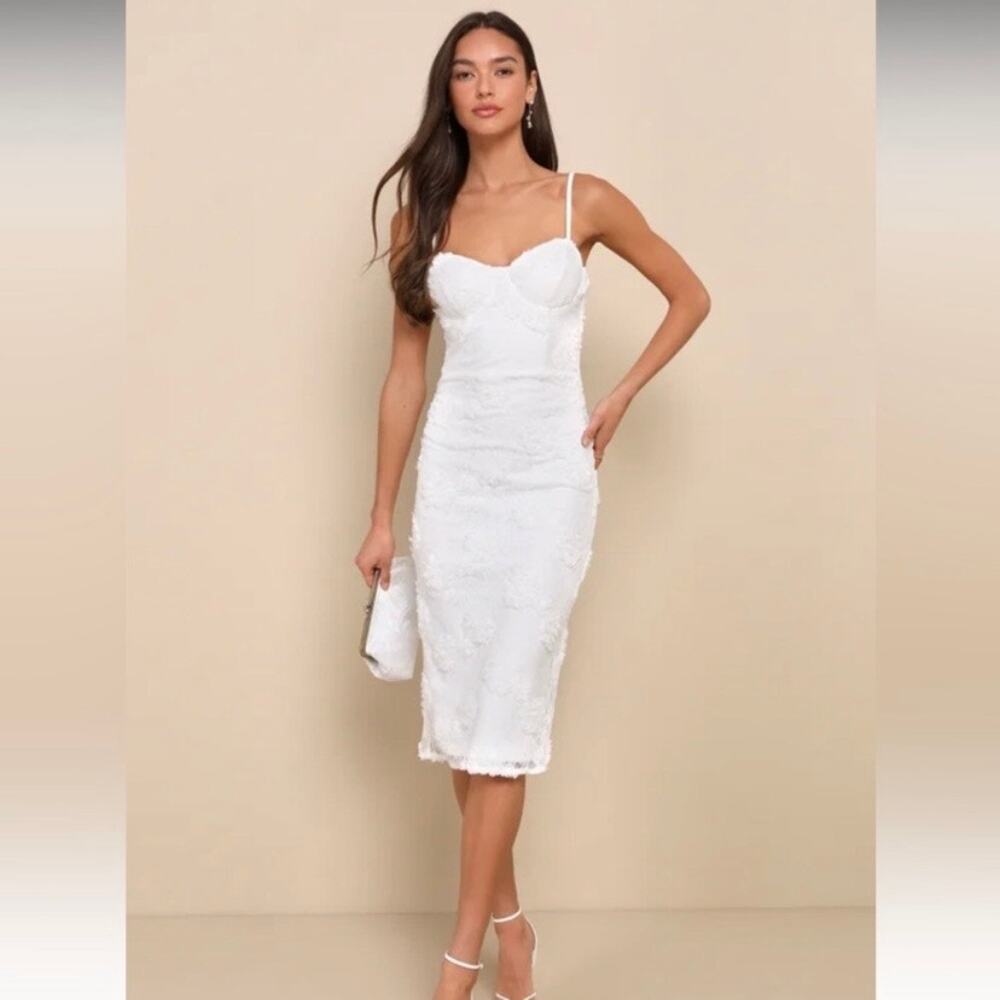 Lulus White Romantic Lace Textured Bodycon Midi Dress Sz.S NWT